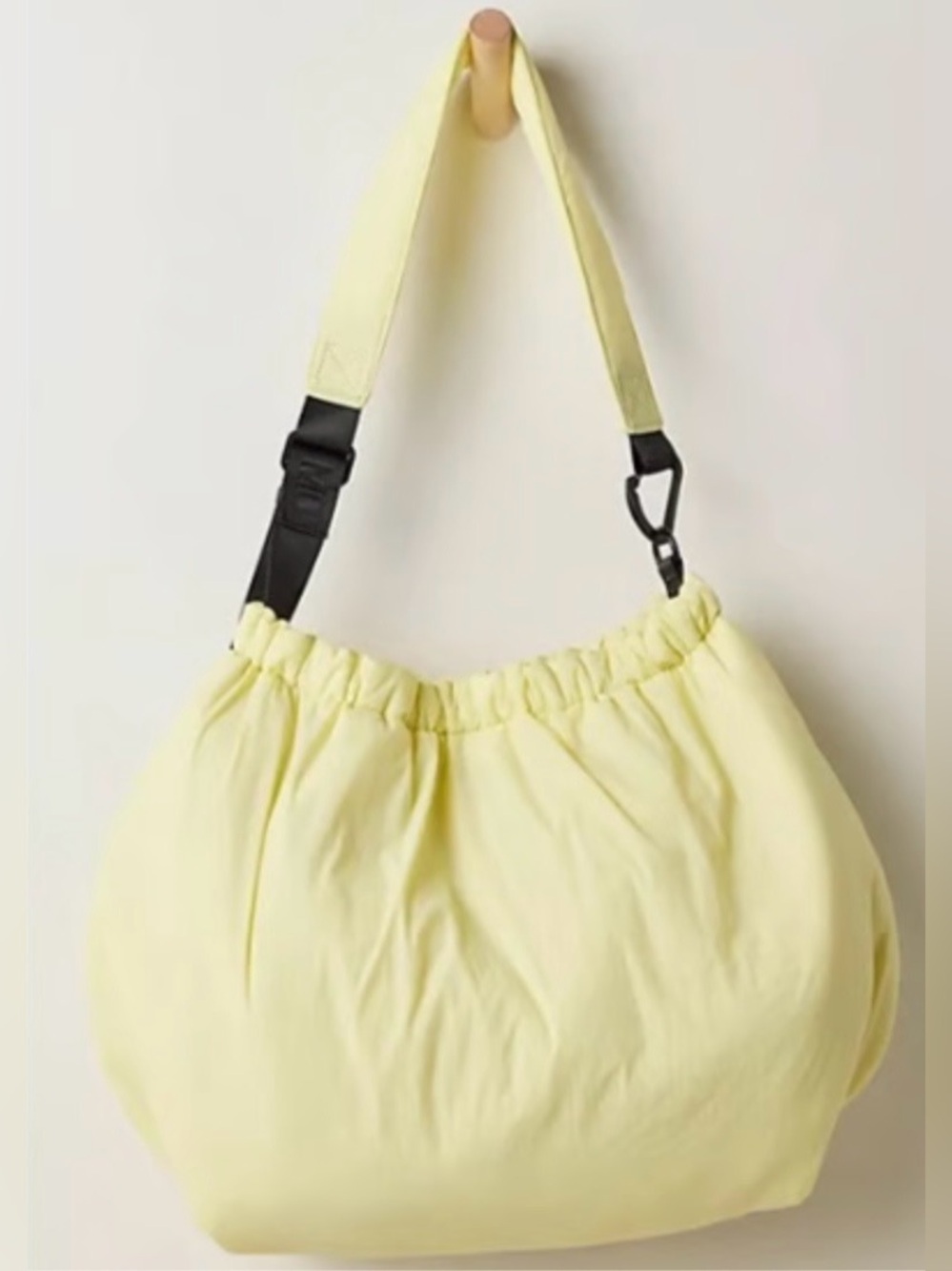 NWT Free People Movement Rest Day Carryall Bag in Daylight Yellow $78 17 X 14 - Picture 2 of 5